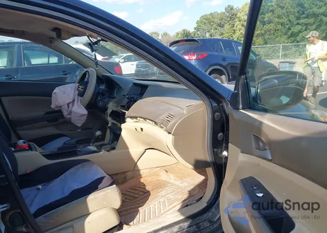 2010 Honda Accord 2.4 Lx from USA, damaged, VIN 1HGCP2F3XAA011848